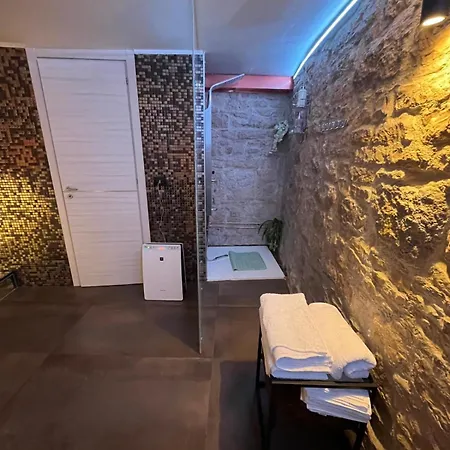 Bed & Breakfast Relax For A Day